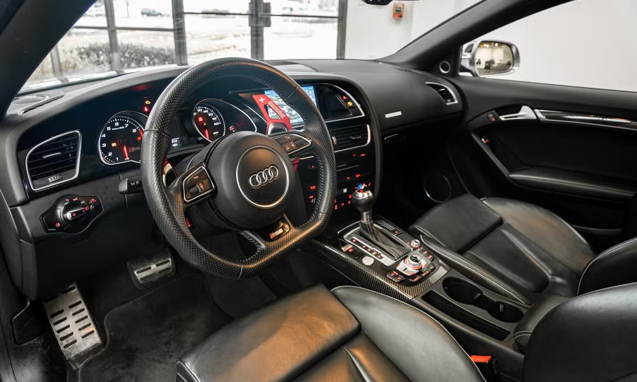 Audi RS 5 — vehicle photo 4