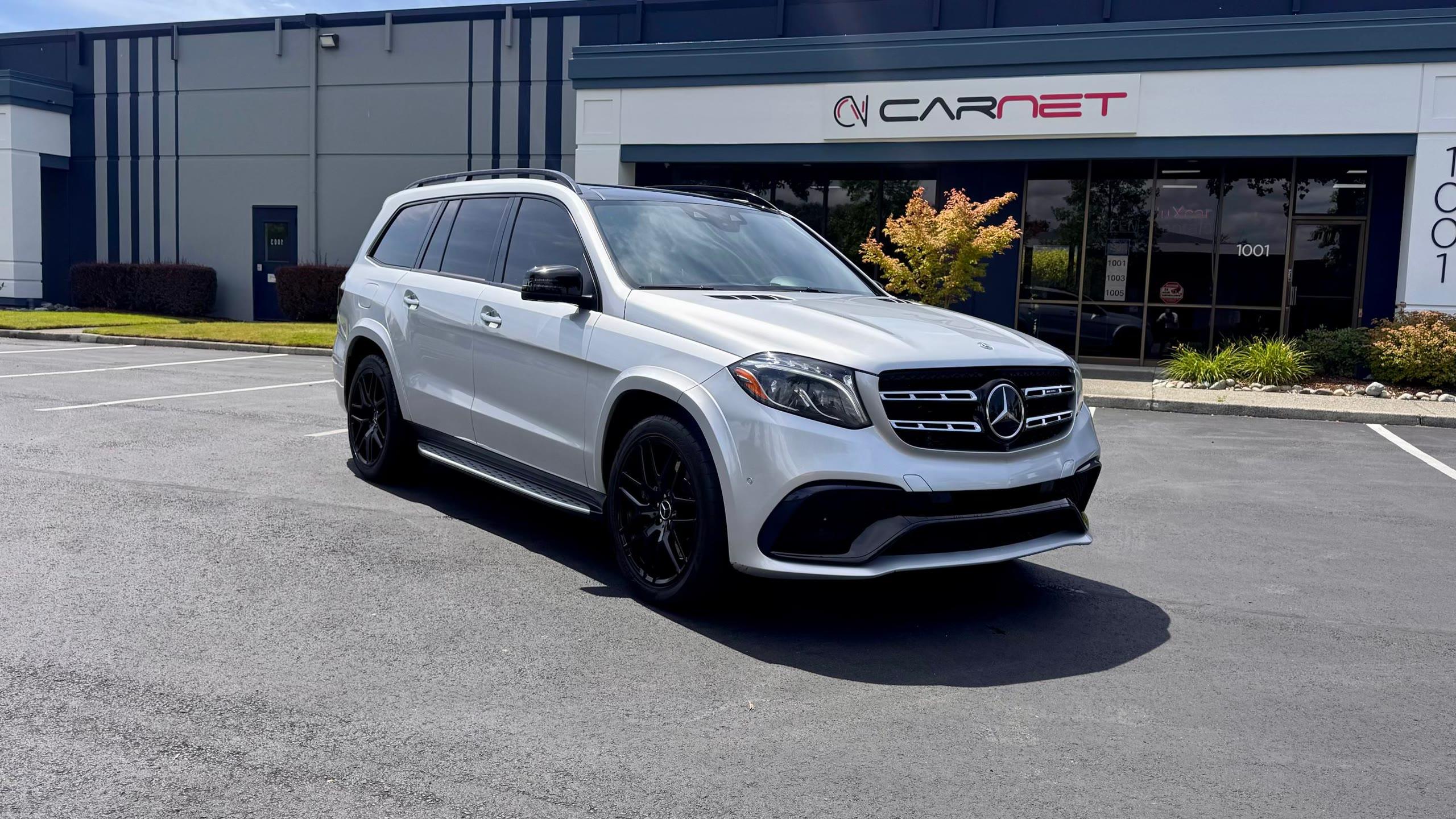 Mercedes-AMG GLS 63 — vehicle photo 15