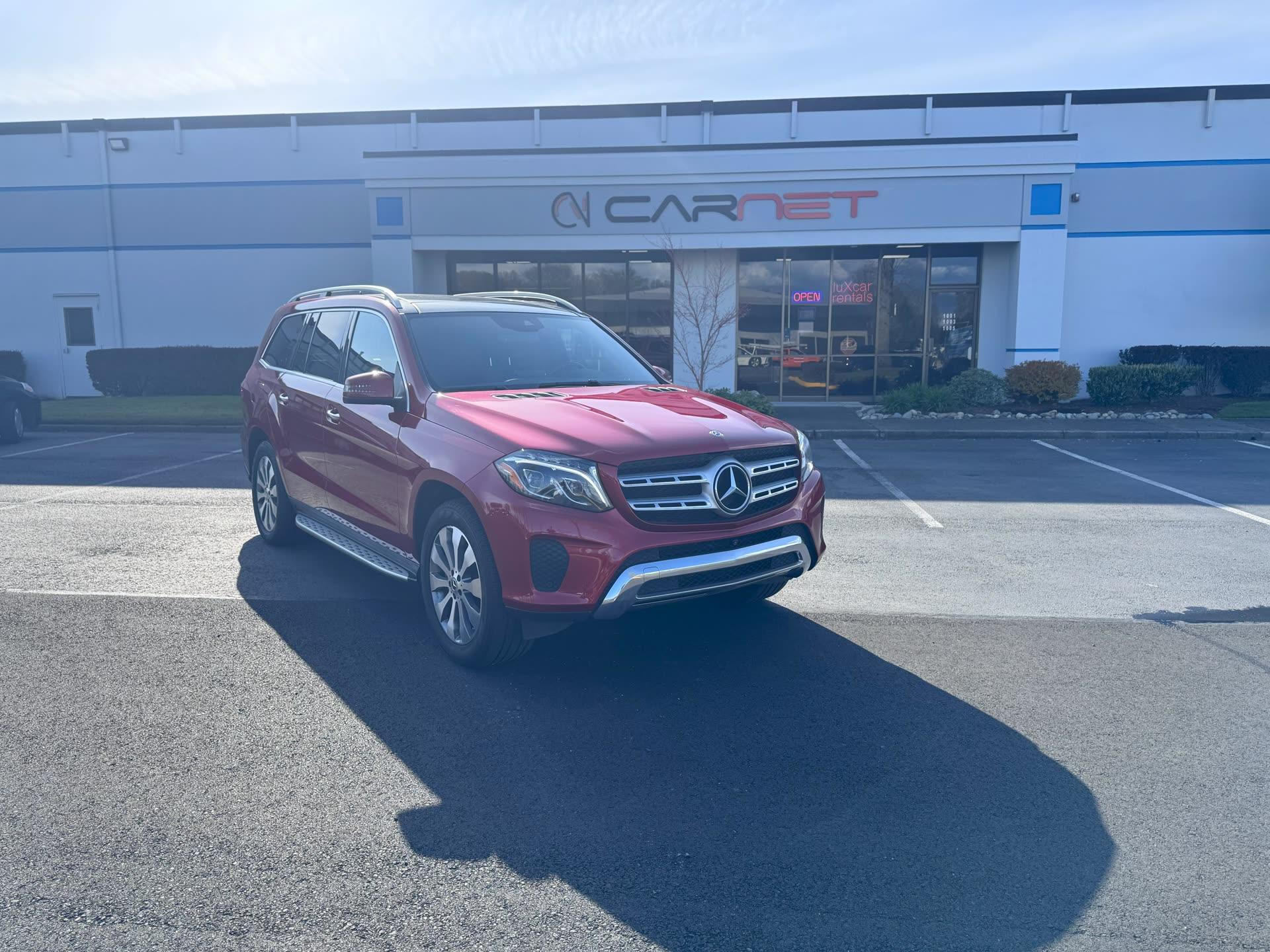 Mercedes-Benz GLS 450 — vehicle photo 2