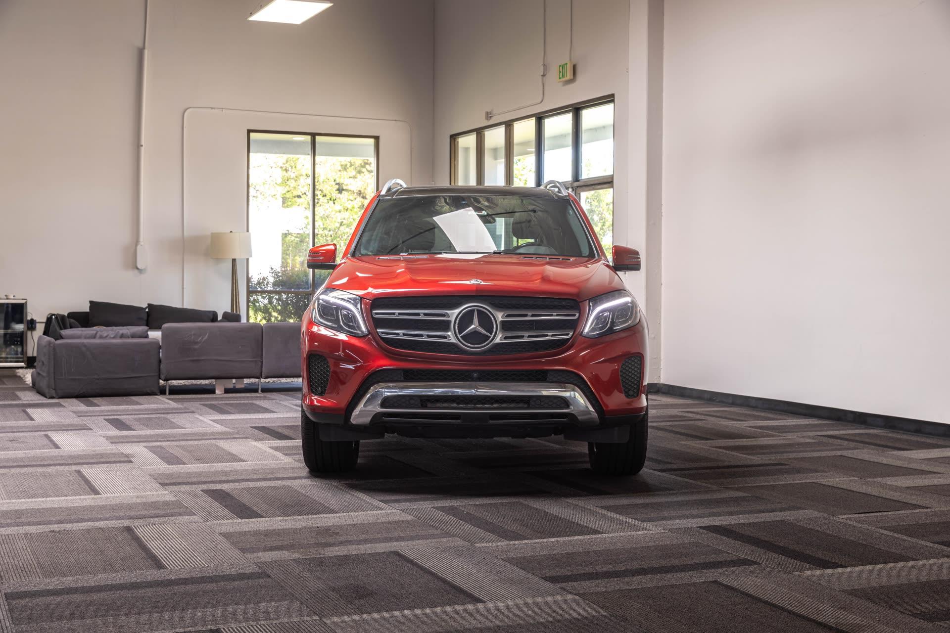 Mercedes-Benz GLS 450 — vehicle photo 3