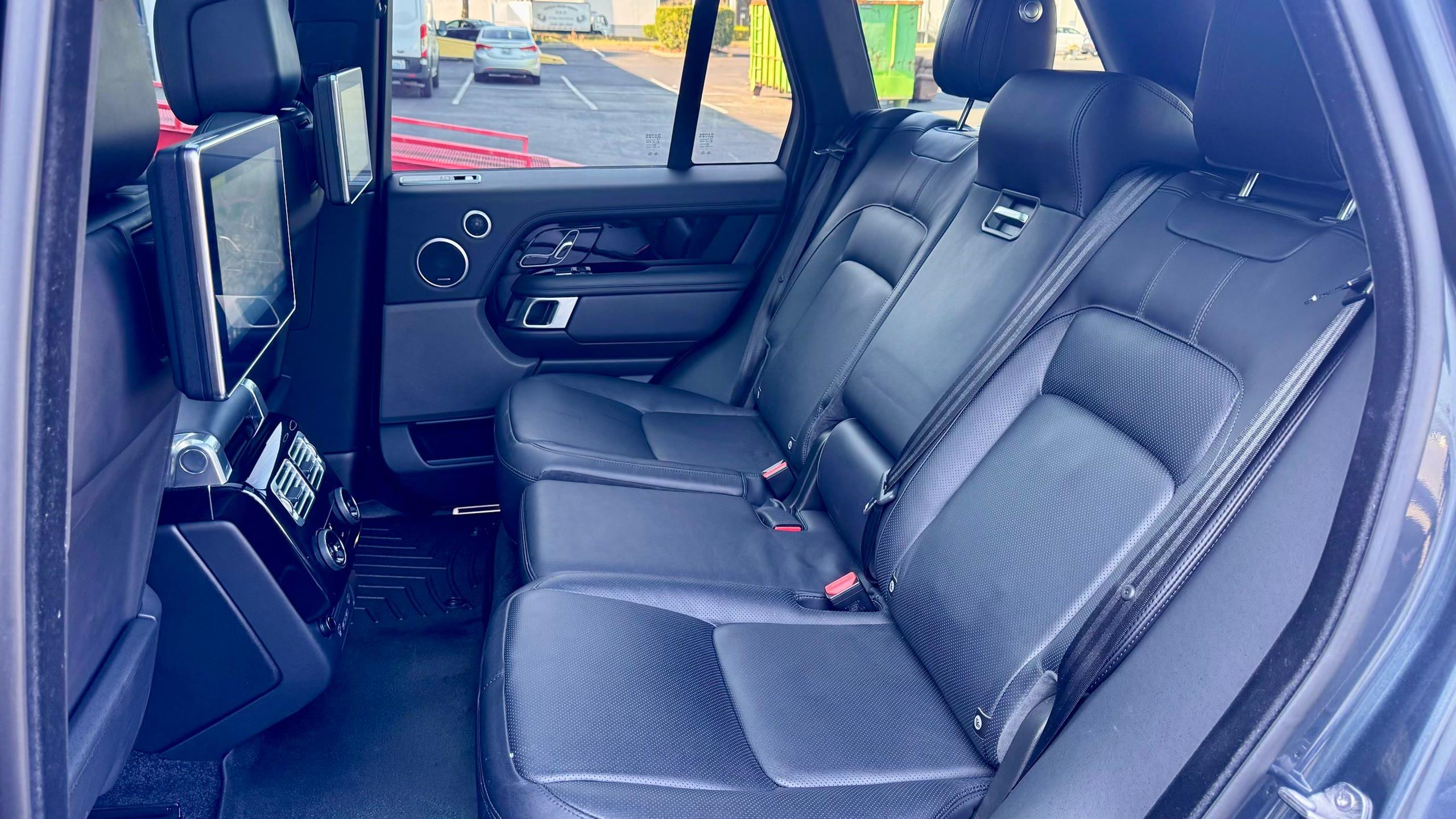 Land Rover Range Rover Westminster — vehicle photo 8