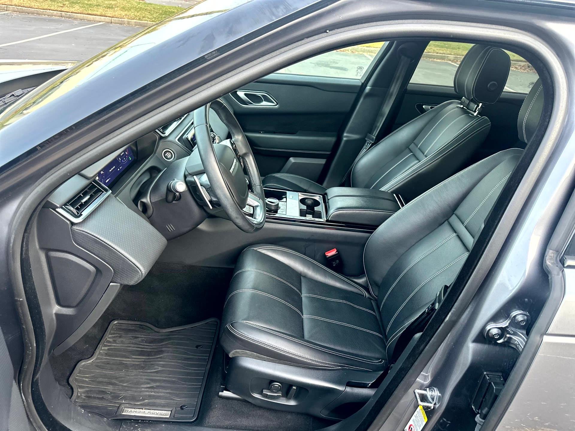 Land Rover Range Rover Velar — vehicle photo 2