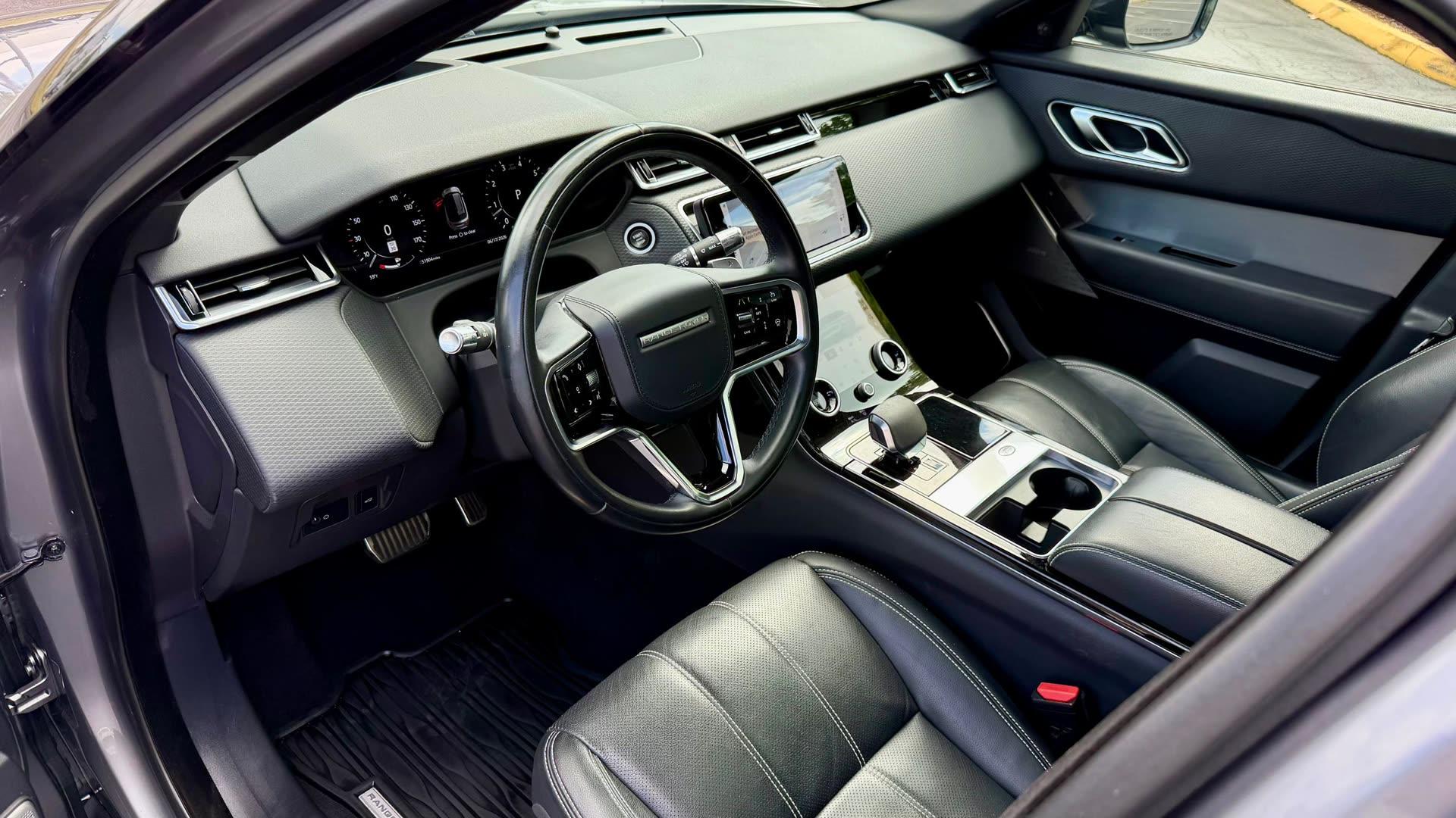 Land Rover Range Rover Velar — vehicle photo 2