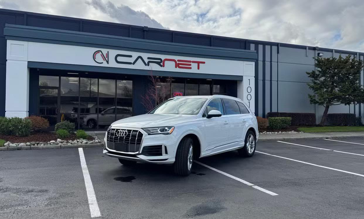 Audi Q7 Premium Plus — vehicle photo 1