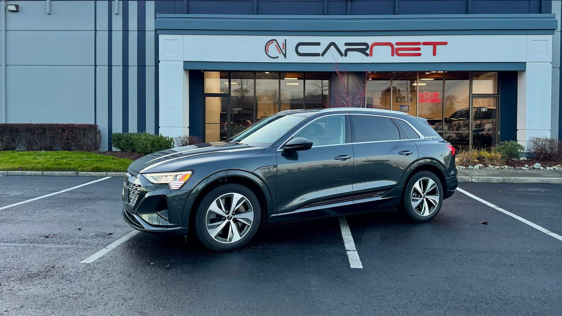 Audi Q8 e-tron — vehicle photo 1