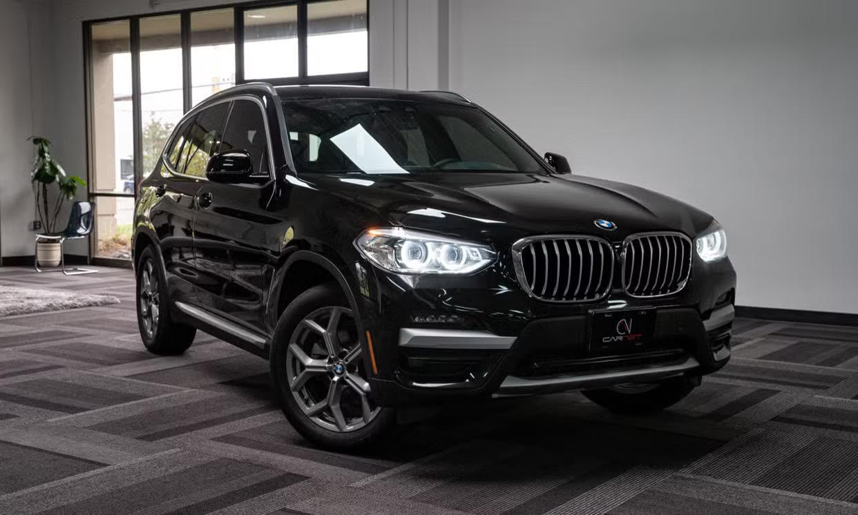 BMW X3 — vehicle photo 1