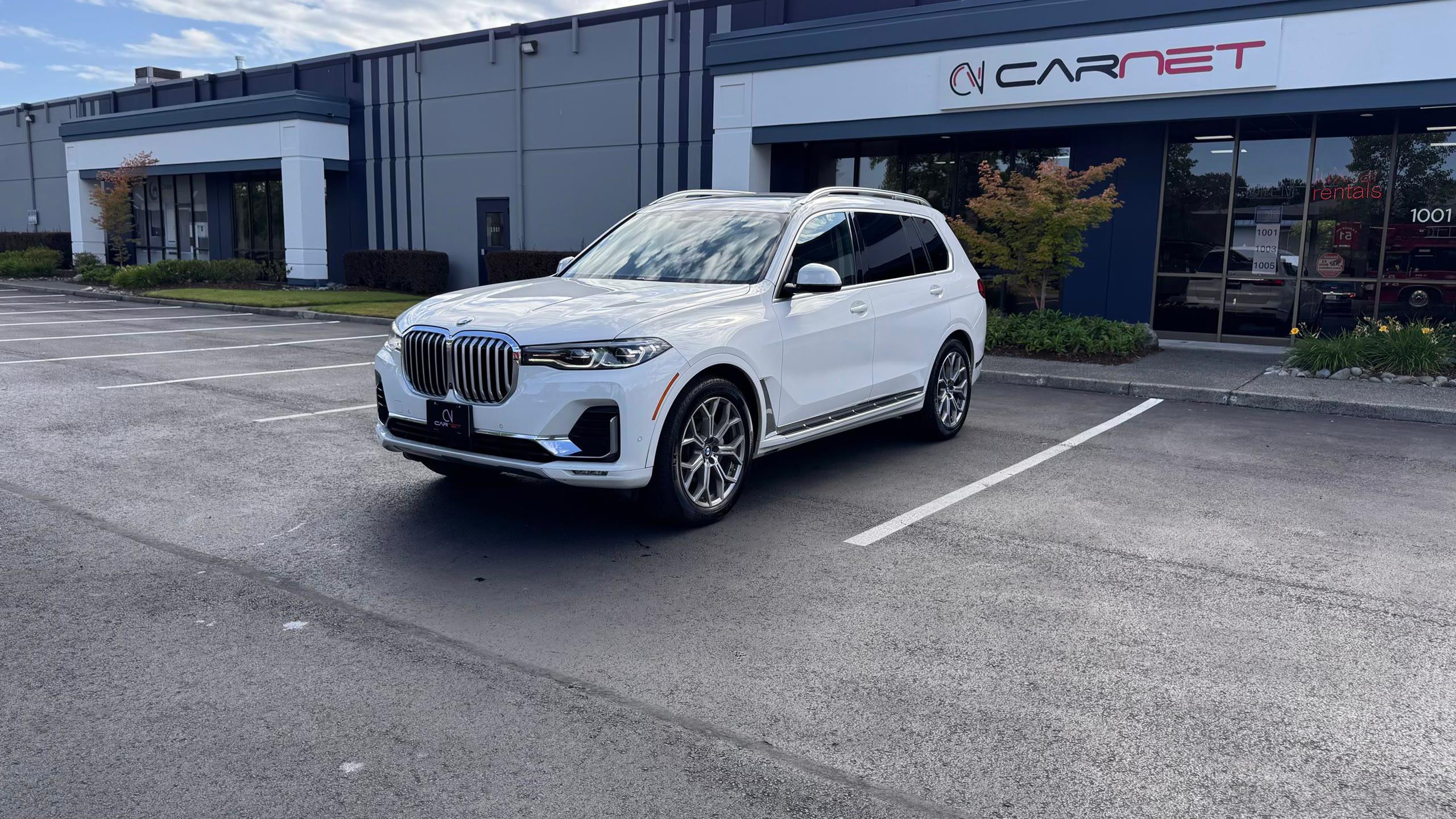 BMW X7 xDrive40i — vehicle photo 15