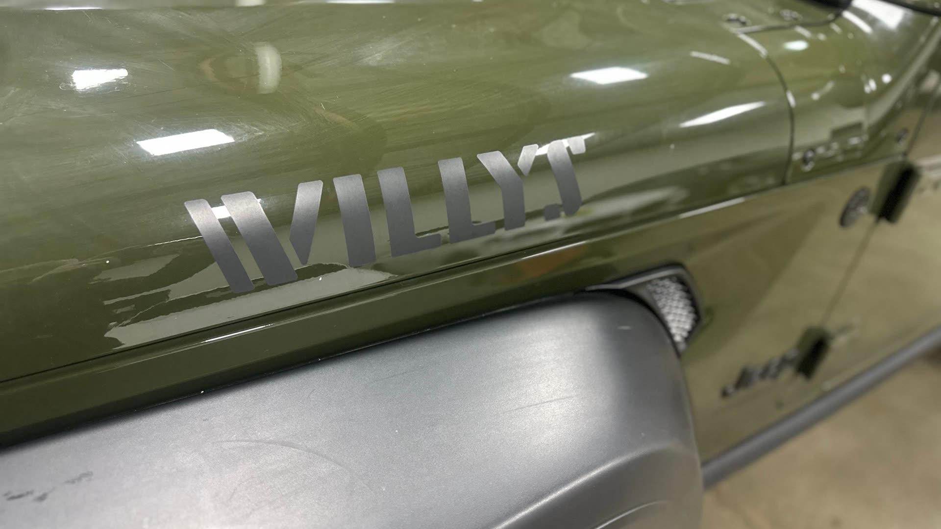 Jeep Wrangler Unlimited Willys — vehicle photo 5