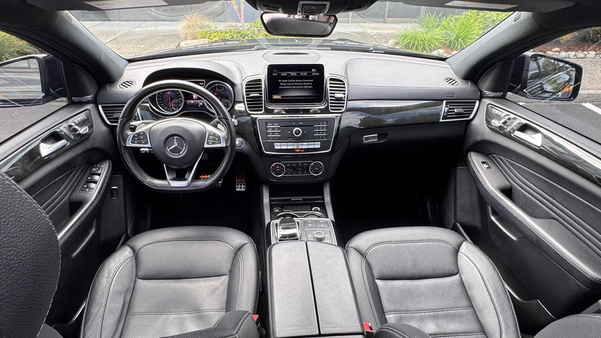 Mercedes-AMG GLE 43 — vehicle photo 6