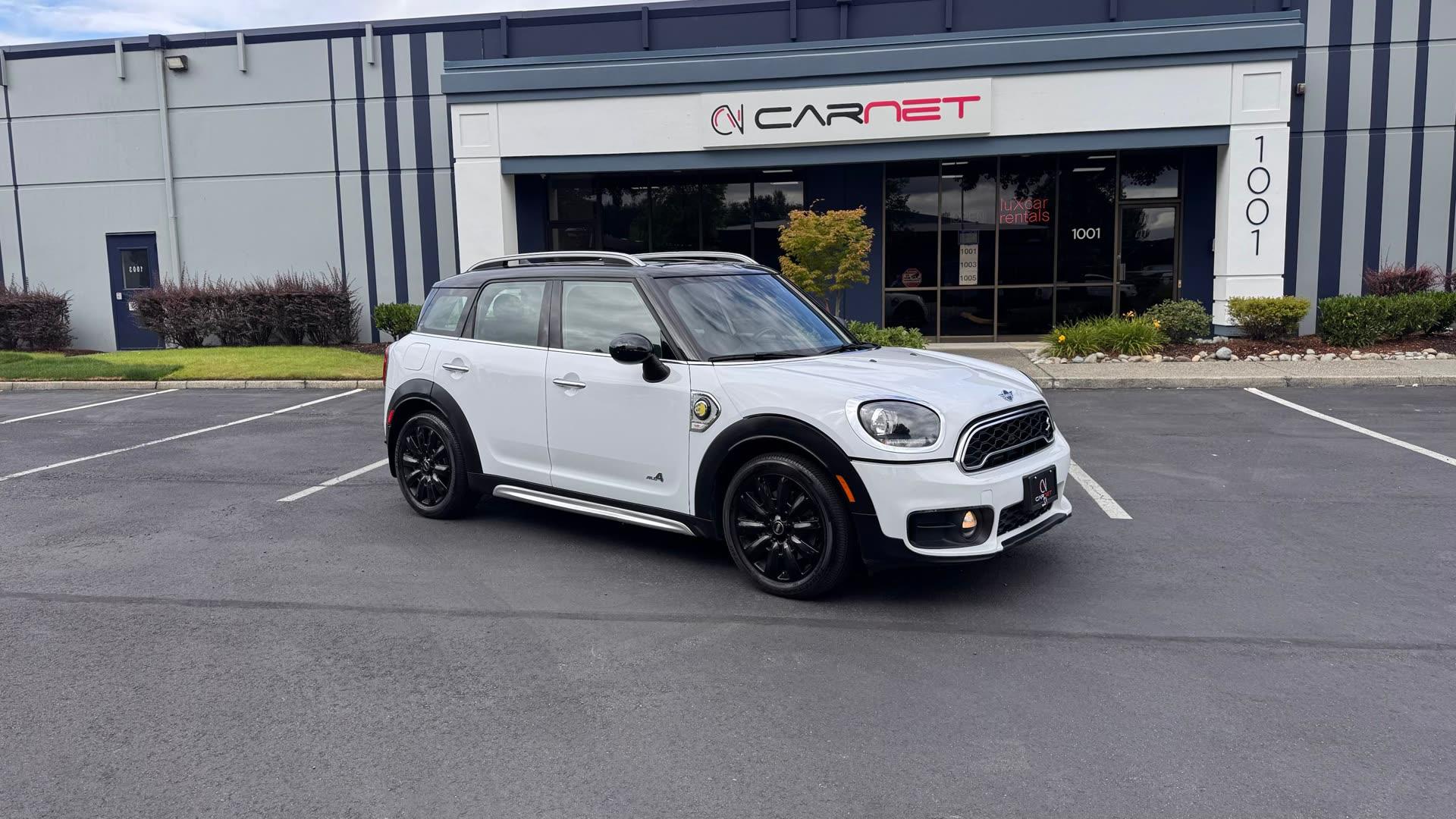 MINI Countryman — vehicle photo 1