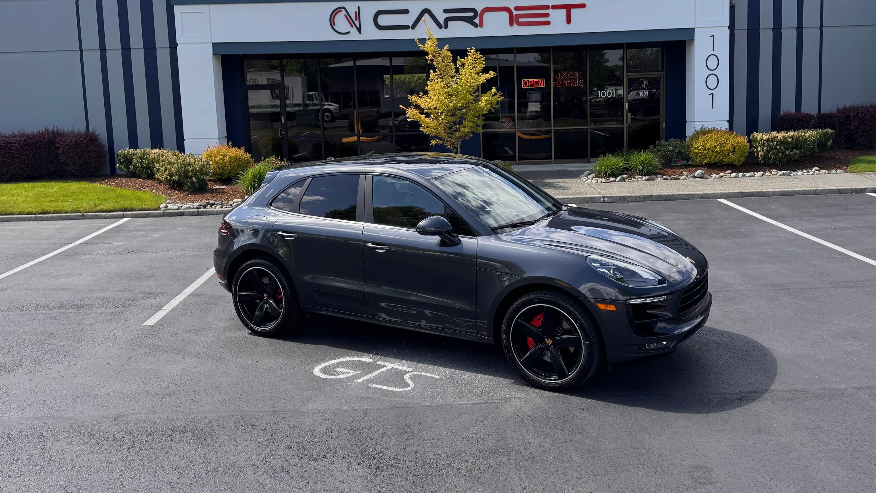Porsche Macan GTS — vehicle photo 1
