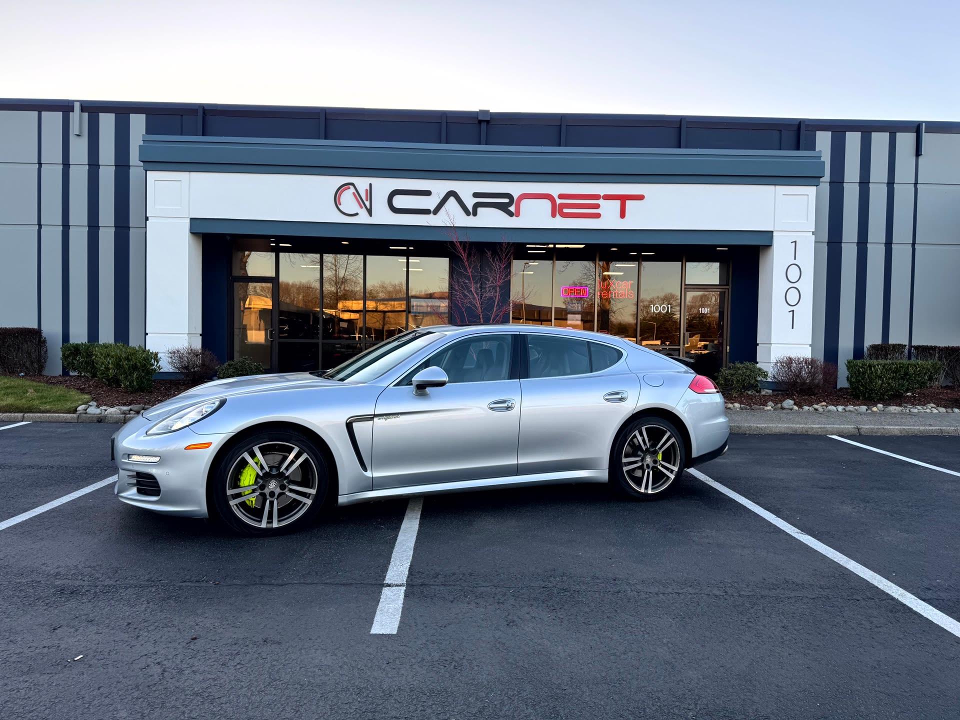 Porsche Panamera S E-Hybrid — vehicle photo 1