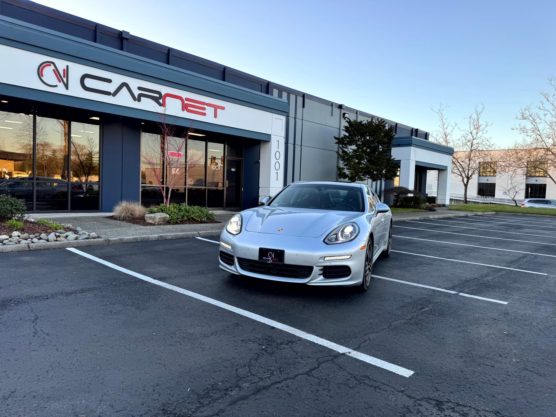 Porsche Panamera S E-Hybrid — vehicle photo 3