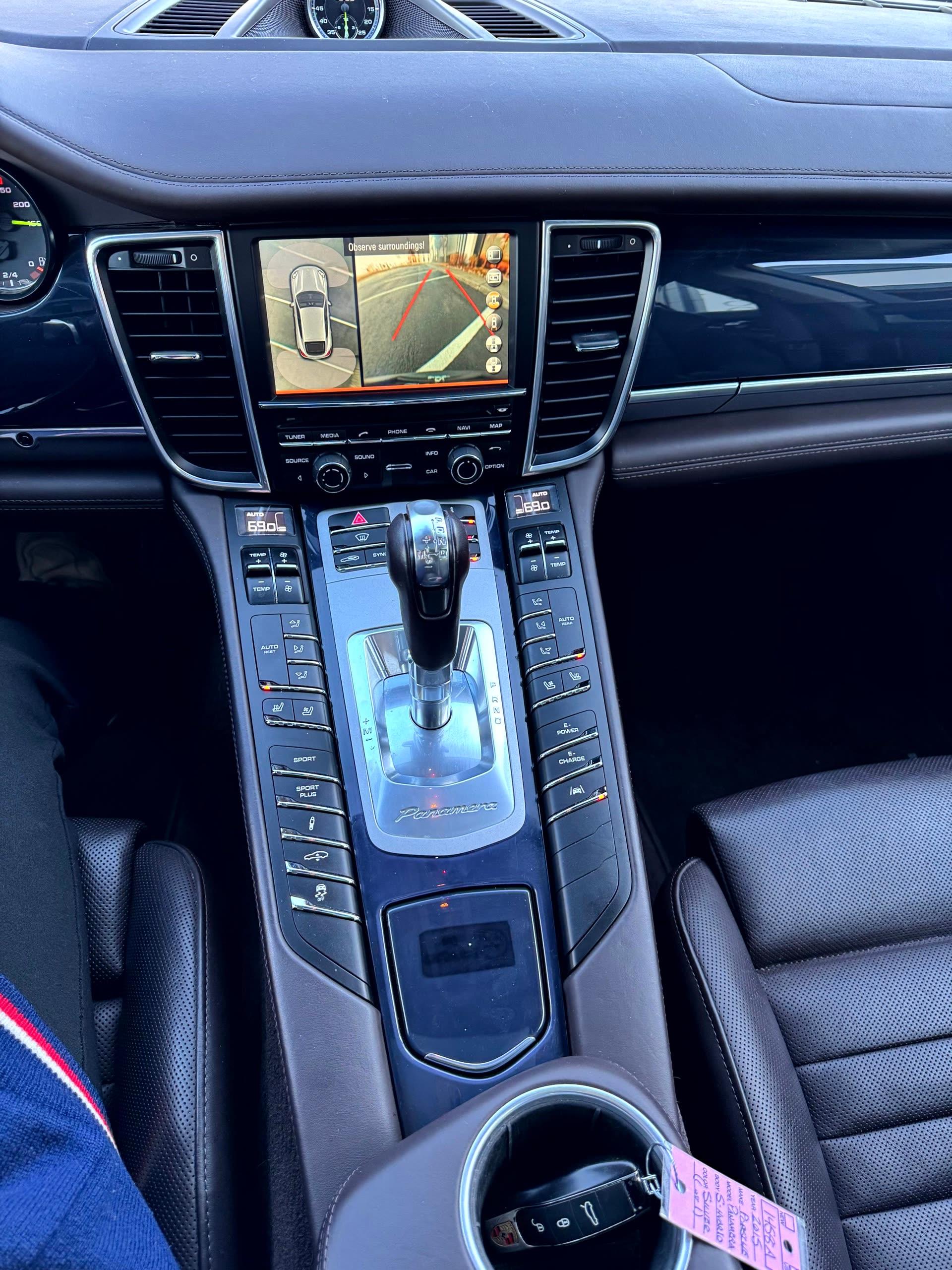 Porsche Panamera S E-Hybrid — vehicle photo 6